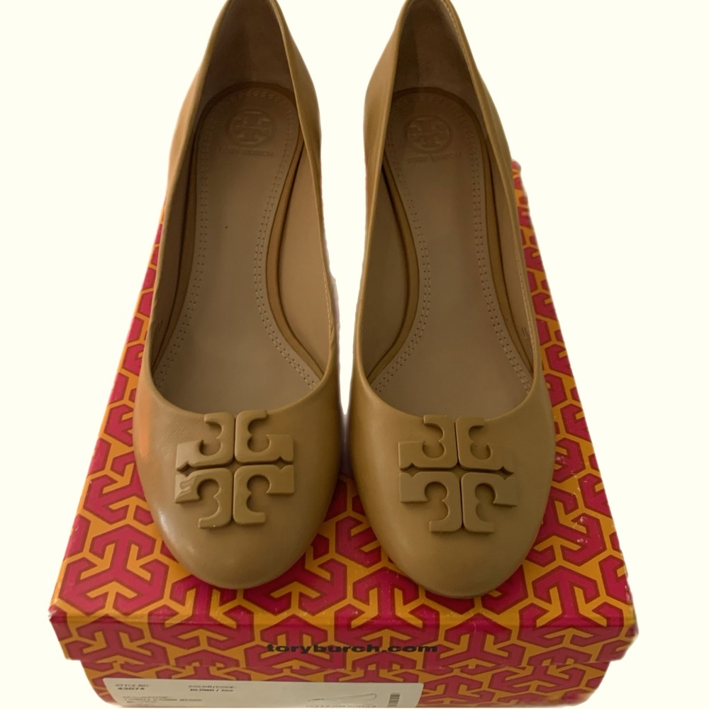 Lowell Wedge